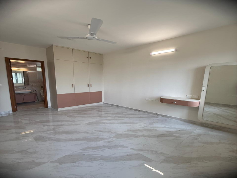 2 BHK Apartment 1200 Sq.ft. for Rent in Old Madras Road, Bangalore