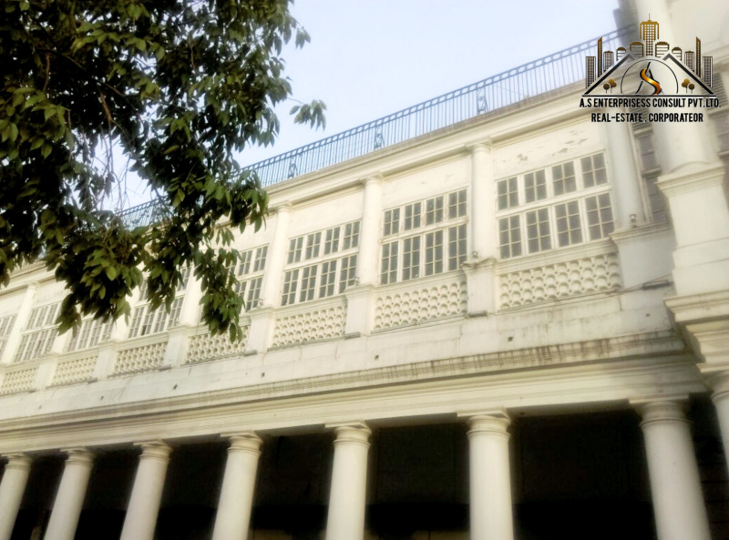  21271 Sq.ft. Commercial Shop for Sale in Rajiv Chowk, Connaught Place, Delhi