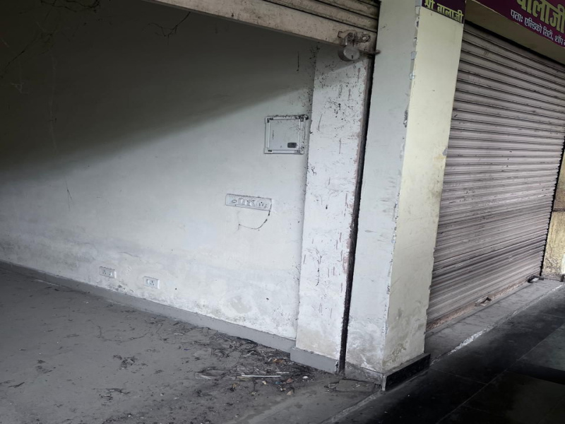  Commercial Shop 111 Sq.ft. for Sale in IIM Road, Lucknow