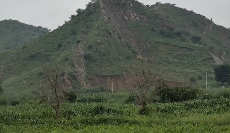 2.5 BHK Farm House 2500000 Sq.ft. for Sale in Naugaon, Alwar