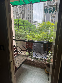 3 BHK Flat for Sale in 100 Ft Ring Road, Ahmedabad