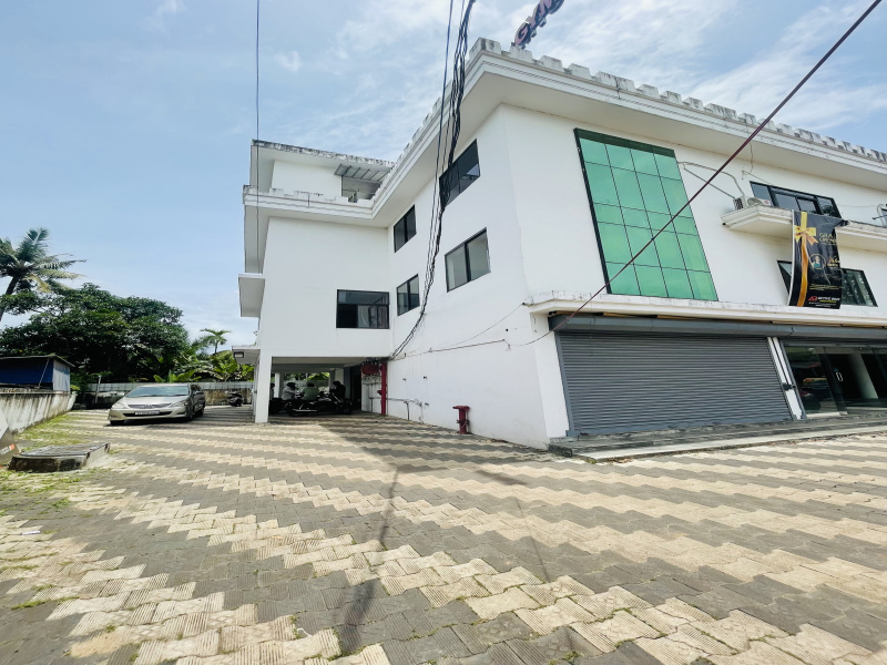  Showroom 15000 Sq.ft. for Sale in Ayathil, Kollam