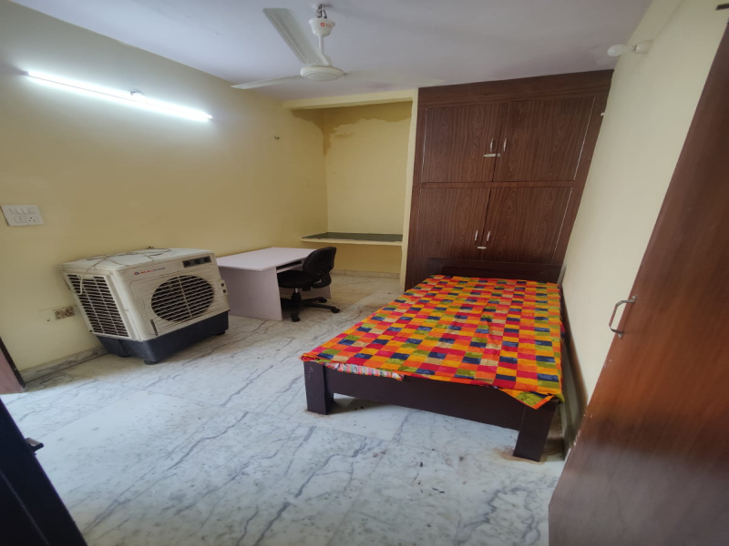 1 BHK Apartment 150 Sq.ft. for Rent in Block F Kamla Nagar, Delhi