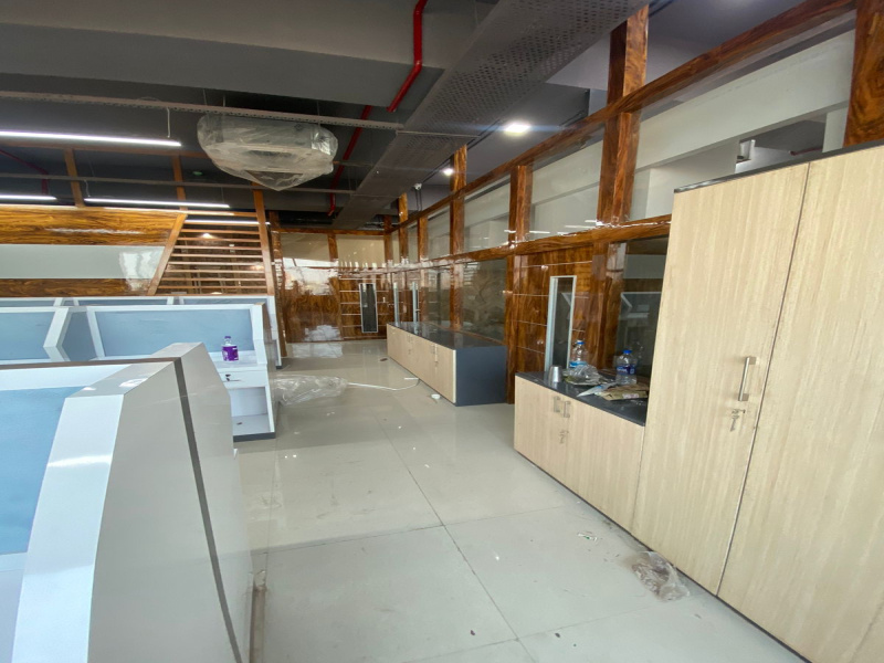  Office Space 1600 Sq.ft. for Rent in AJC Bose Road, Kolkata