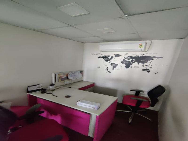  Office Space 2500 Sq.ft. for Rent in AJC Bose Road, Kolkata