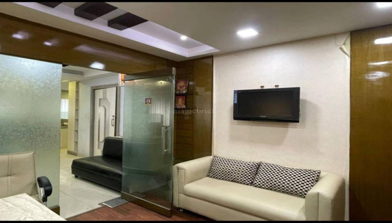  830 Sq.ft. Office Space for Sale in Bentink Street, Kolkata