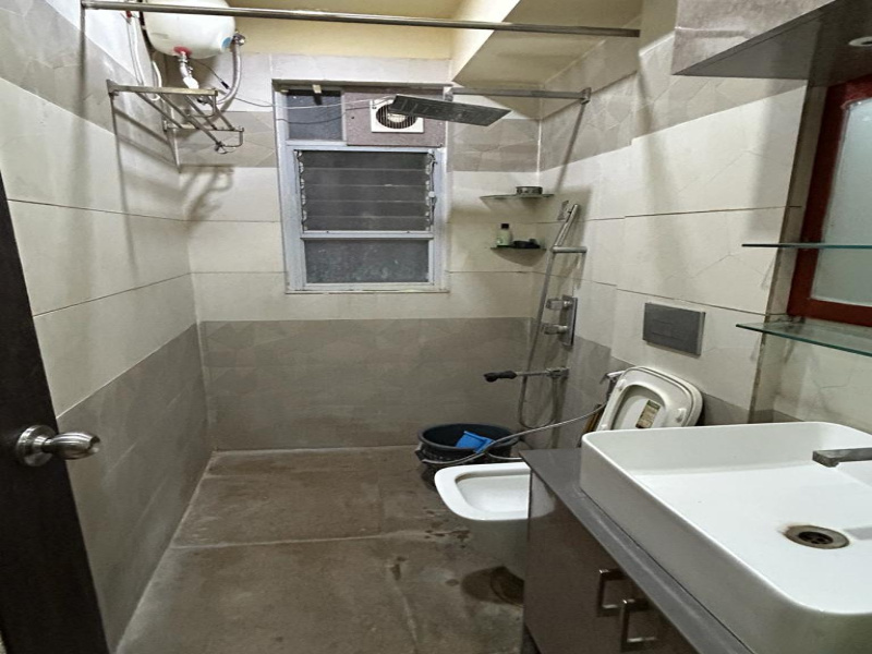 3 BHK 1800 Sq.ft. Apartment for Sale in Jessore Road, Kolkata