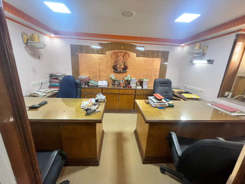  630 Sq.ft. Office Space for Rent in BBD Bag, Kolkata