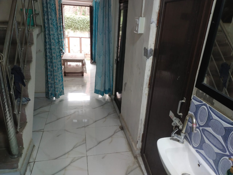 1 RK House 350 Sq.ft. for Rent in Mumford Ganj, Allahabad