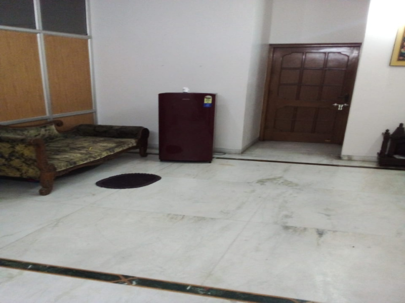 2 BHK House 2700 Sq.ft. for Rent in Chandigarh Road, Ludhiana