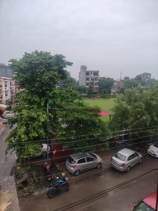 3 BHK Builder Floor 250 Sq. Yards for Rent in Sector 7 Panchkula
