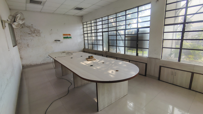  2100 Sq.ft. Showroom for Rent in Sector 10 Panchkula