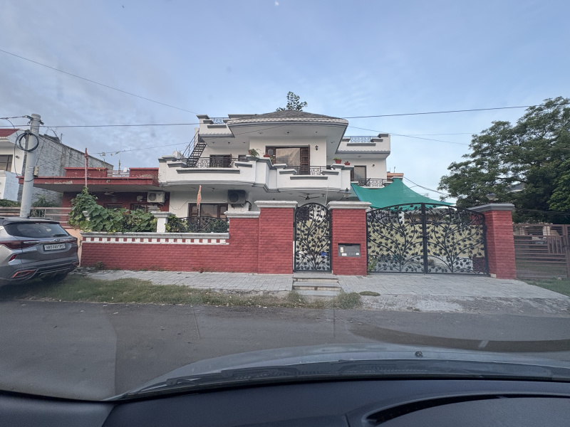 3 BHK 250 Sq. Yards House for Sale in Sector 11 Panchkula