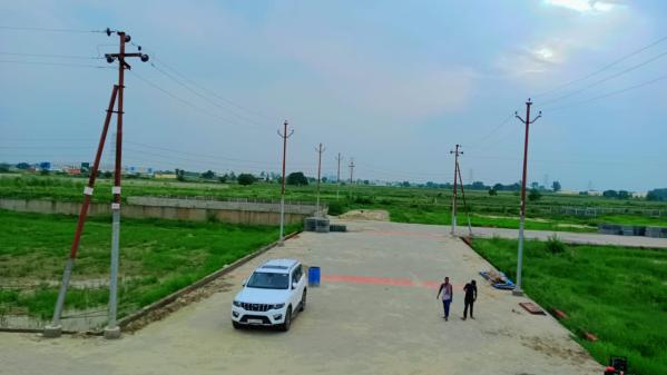  Industrial Land 32000 Sq. Yards for Sale in Dadri Road, Greater Noida