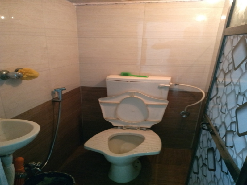  333 Sq.ft. Commercial Shop for Sale in Ramnagar, Dombivli East, Thane