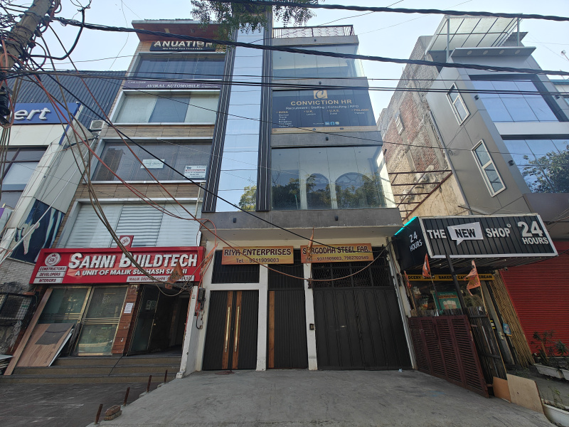  Office Space 170 Sq. Yards for Rent in Tilak Nagar, Delhi