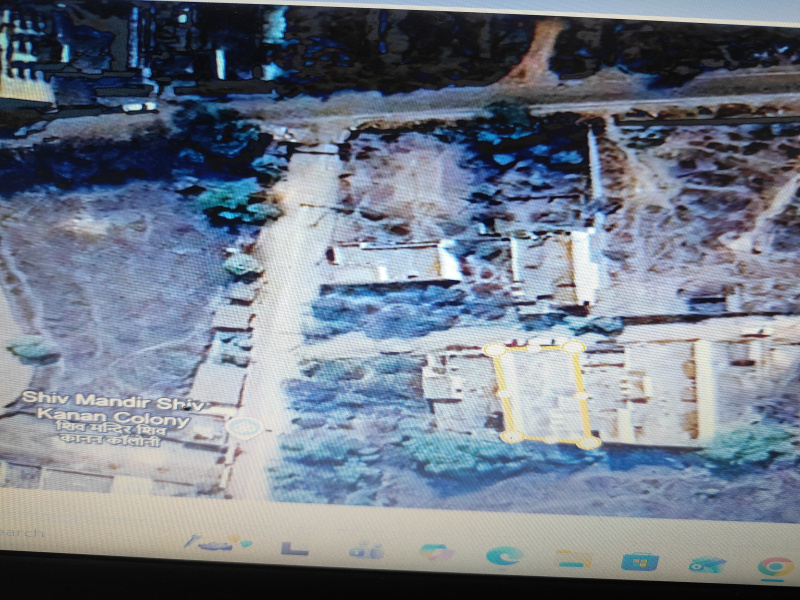  2227 Sq.ft. Residential Plot for Sale in Boirdadar, Raigarh