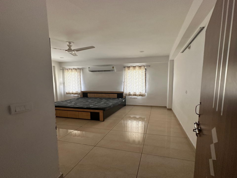 2 BHK House 2300 Sq.ft. for Rent in Hiran Magri, Udaipur