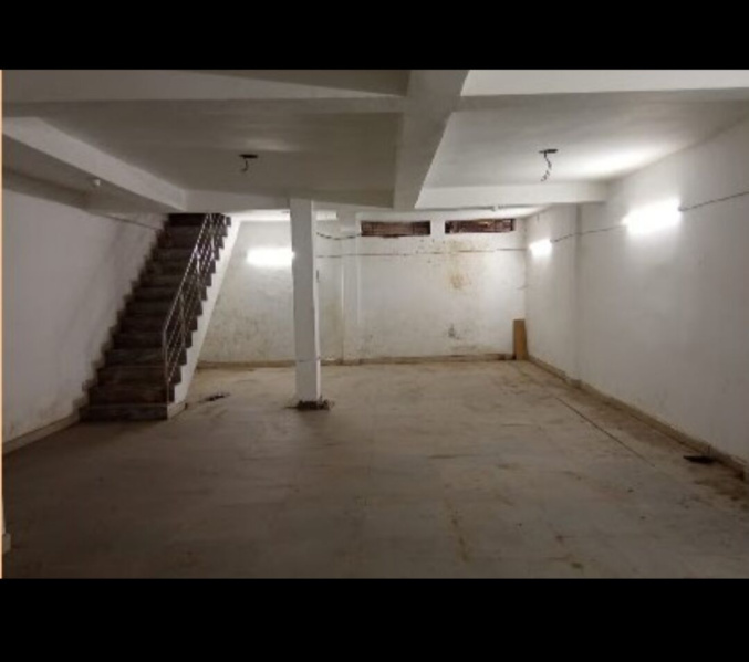  Warehouse 200 Sq.ft. for Sale in Badarpur, Delhi