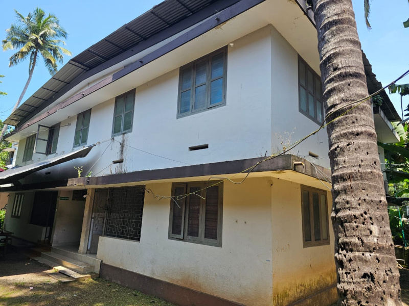  3000 Sq.ft. House for PG in Nadakkavu, Kozhikode