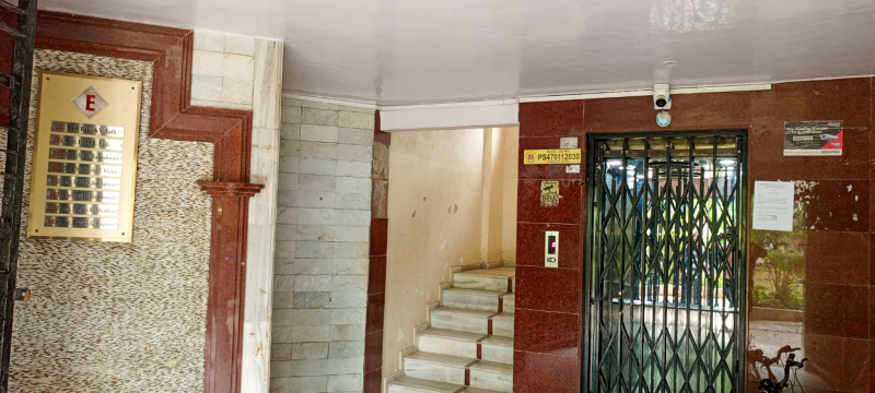 2 BHK Apartment 800 Sq.ft. for Sale in Malad West, Mumbai