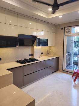 6 BHK House for Sale in Sector 105 Noida
