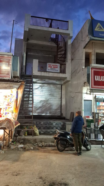  Commercial Shop 742 Sq.ft. for Rent in Garhi Cantt, Dehradun
