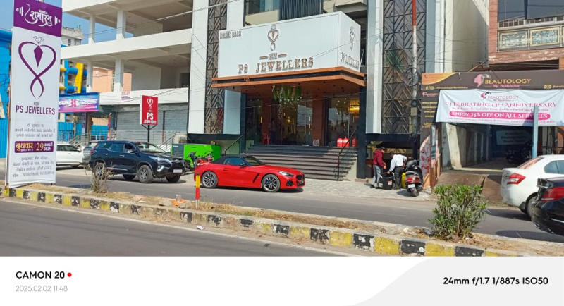  Commercial Shop 2500 Sq.ft. for Rent in Civil Lines, Jhansi