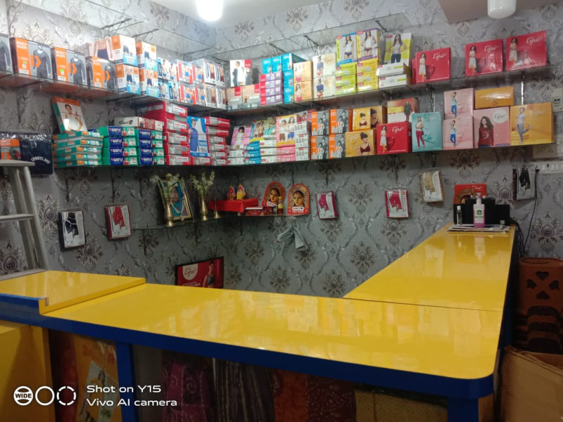  Commercial Shop 201 Sq.ft. for Rent in Dum Dum Cantonment, Kolkata