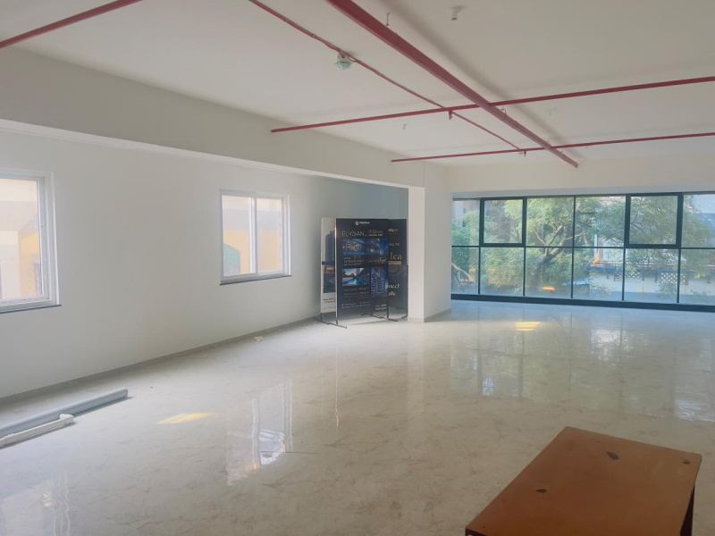  Office Space 1703 Sq.ft. for Sale in NIBM Road, Pune