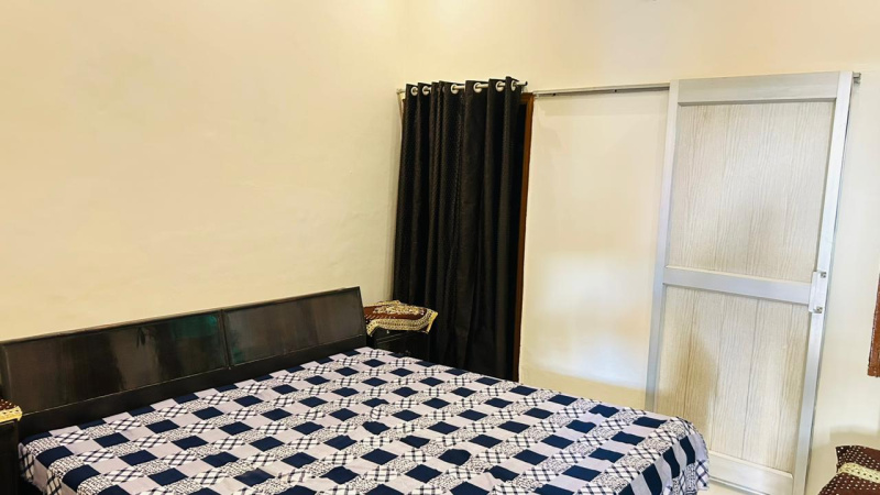 2 BHK Apartment 1818 Sq.ft. for Rent in Block B, Ranjit Avenue, Amritsar