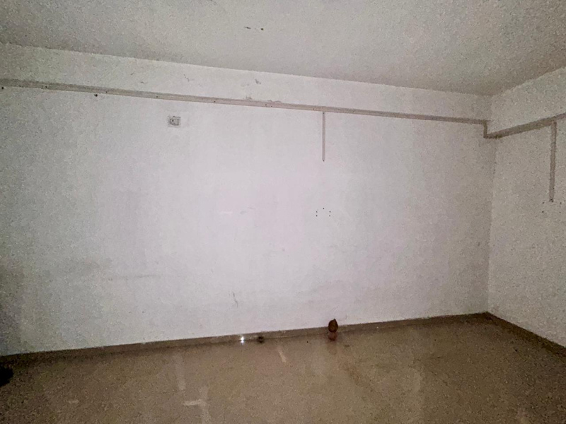  Commercial Shop 395 Sq.ft. for Sale in Waghodia GIDC, Vadodara