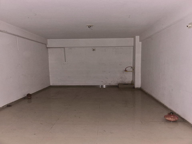  Commercial Shop 395 Sq.ft. for Sale in Waghodia GIDC, Vadodara