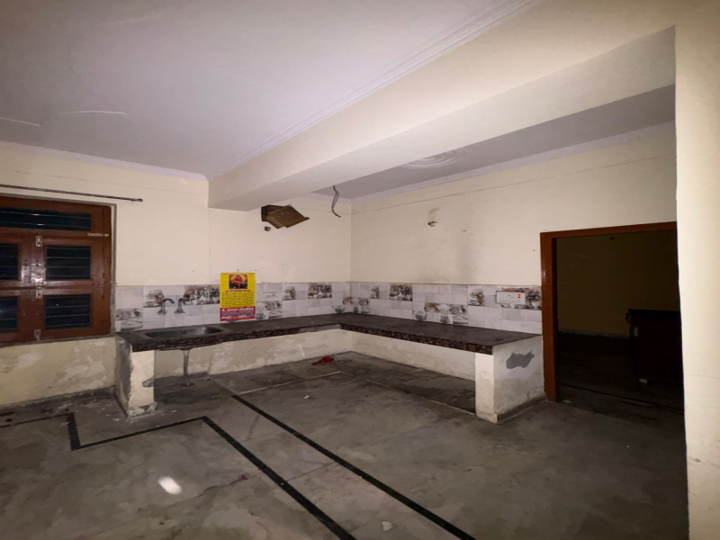 3 BHK 1080 Sq.ft. Apartment for Sale in Sasni Gate, Aligarh