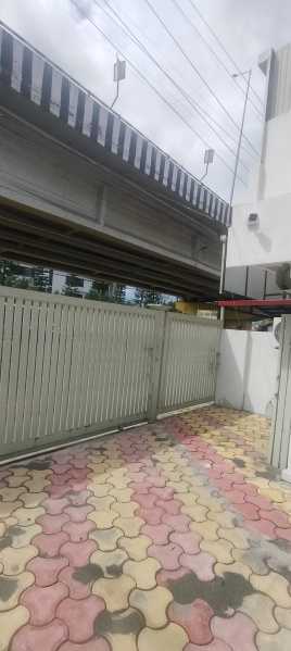  Commercial Shop 420 Sq.ft. for Rent in ISBT, Dehradun