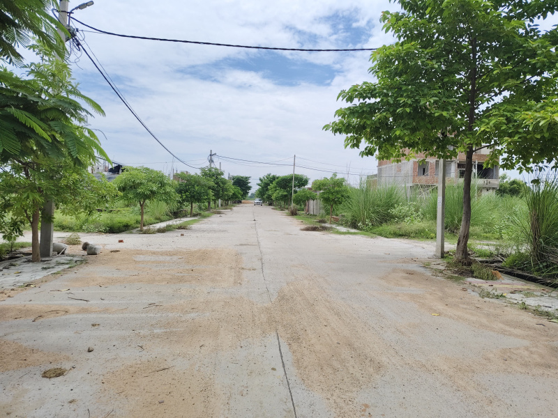  Residential Plot 9000 Sq.ft. for Sale in Galla Mandi, Kanpur