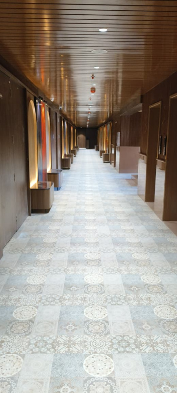  Office Space 300 Sq.ft. for Rent in Mota Mava, Rajkot