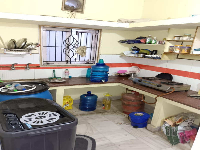 2 BHK 200 Sq. Yards Apartment for Sale in Toli Chowki, Hyderabad