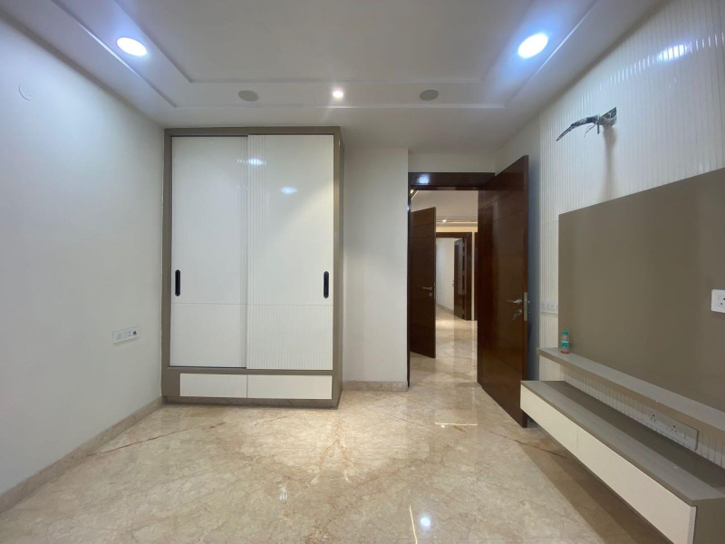 3 BHK 160 Sq.ft. Builder Floor for Sale in Sector 11 Rohini, Delhi