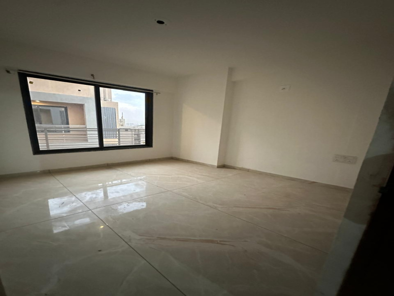 3 BHK Apartment 1860 Sq.ft. for Rent in Vaishno Devi Circle, Sarkhej, Ahmedabad