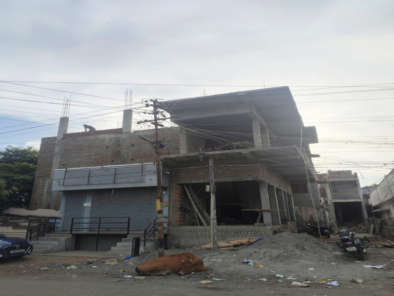  Office Space 1400 Sq.ft. for Rent in Palayamkottai, Tirunelveli