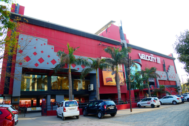  6000 Sq.ft. Hotels for Rent in Ring Road, Indore