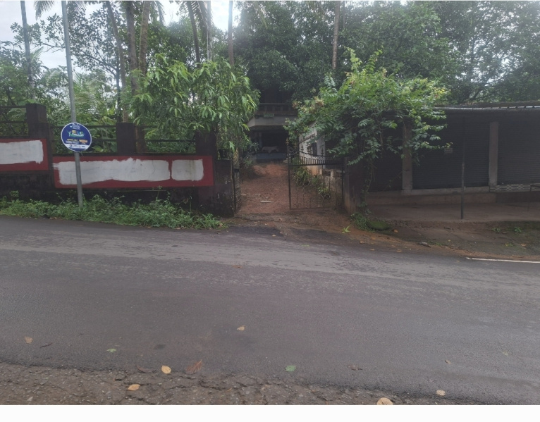 4.5 BHK 1900 Sq.ft. House for Sale in Kondotty, Malappuram