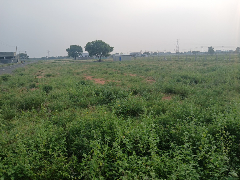  1200 Sq.ft. Commercial Land for Sale in Kadavur, Karur
