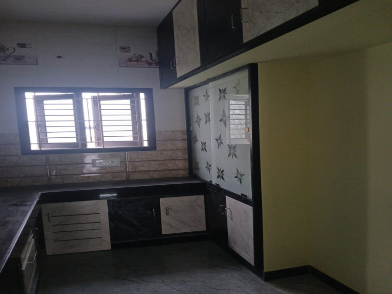 2 BHK 1100 Sq.ft. House for Sale in Thanthoni, Karur