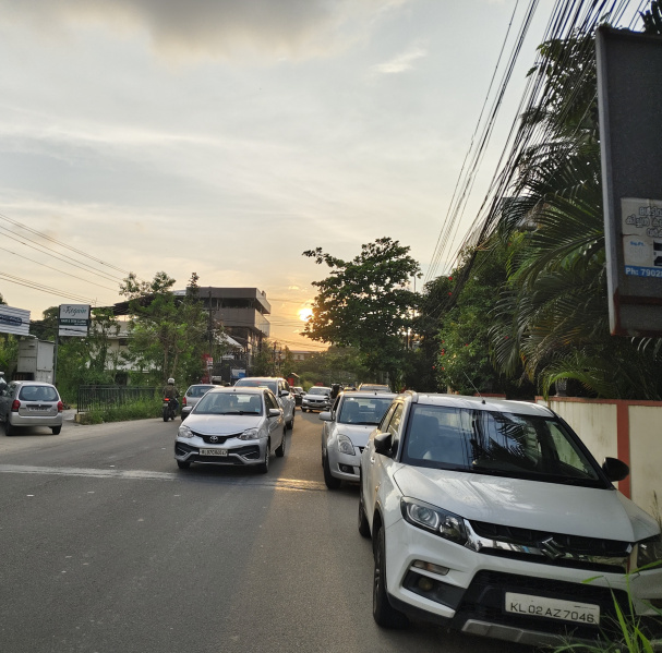 3 BHK 10 Cent House for Sale in Kadavanthra, Ernakulam