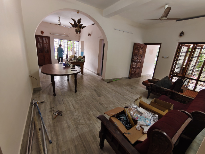 4 BHK 2400 Sq.ft. House for Rent in Kacheripady, Ernakulam