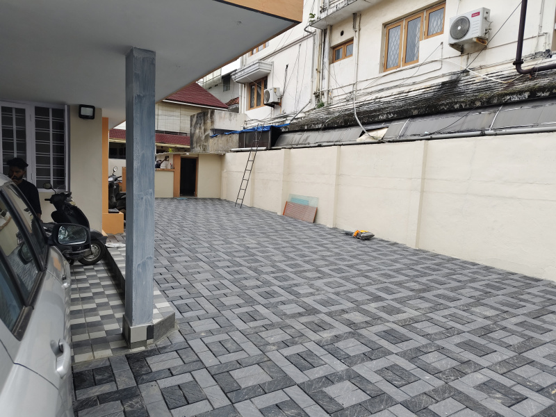 4 BHK 3000 Sq.ft. House for Rent in Kacheripady, Ernakulam