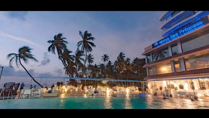  87000 Sq.ft. Hotels for Sale in Juhu, Mumbai