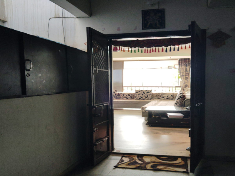 2 BHK 130 Sq. Yards Apartment for Sale in Motera, Ahmedabad
